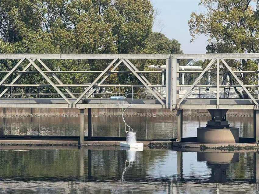 1761892096198059.jpg 便攜式氧化亞氮檢測儀在污水處理廠二沉池的應(yīng)用.jpg