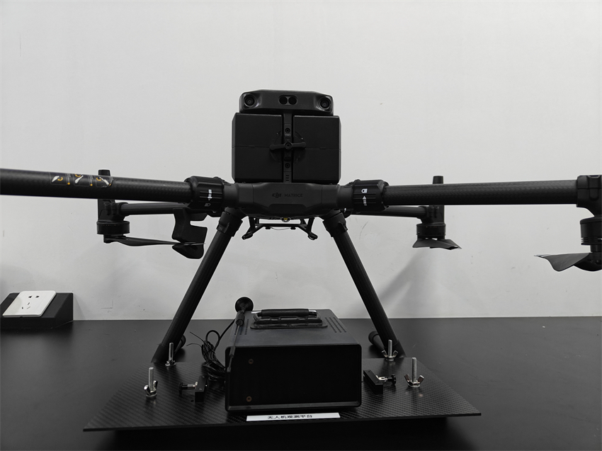 1761893537205993.jpg 無人機(jī)吸附管采集系統(tǒng)圖 - 副本.jpg